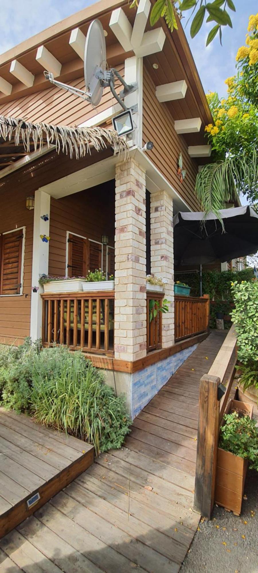 Reshafim The Butterflies Wood House 빌라 객실 사진