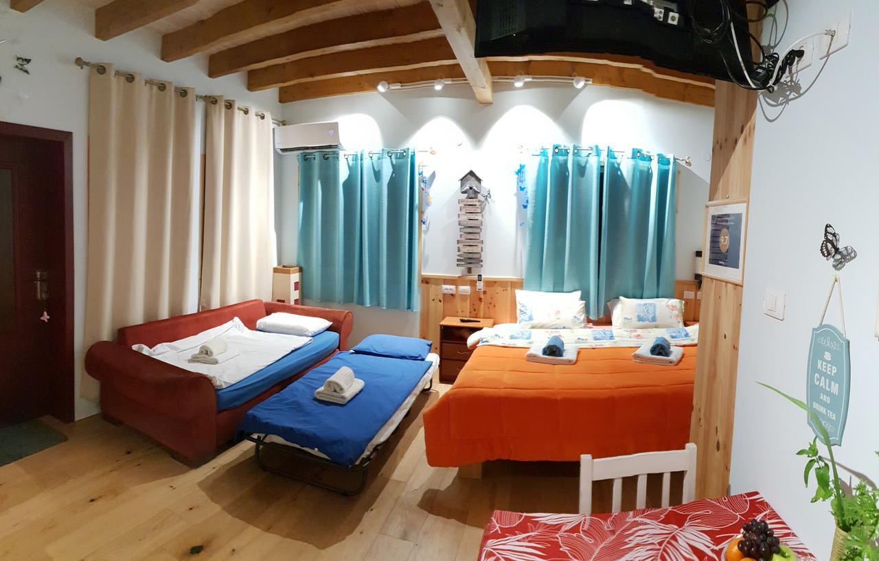 Reshafim The Butterflies Wood House 빌라 외부 사진